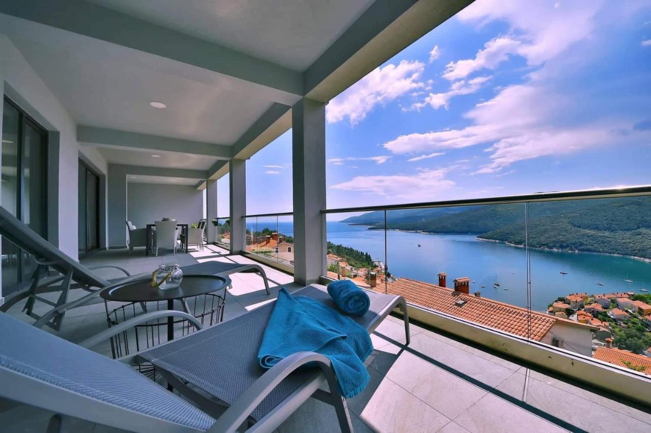 Apartment Vanilla I With Beautiful Seaview Rabac Kültér fotó