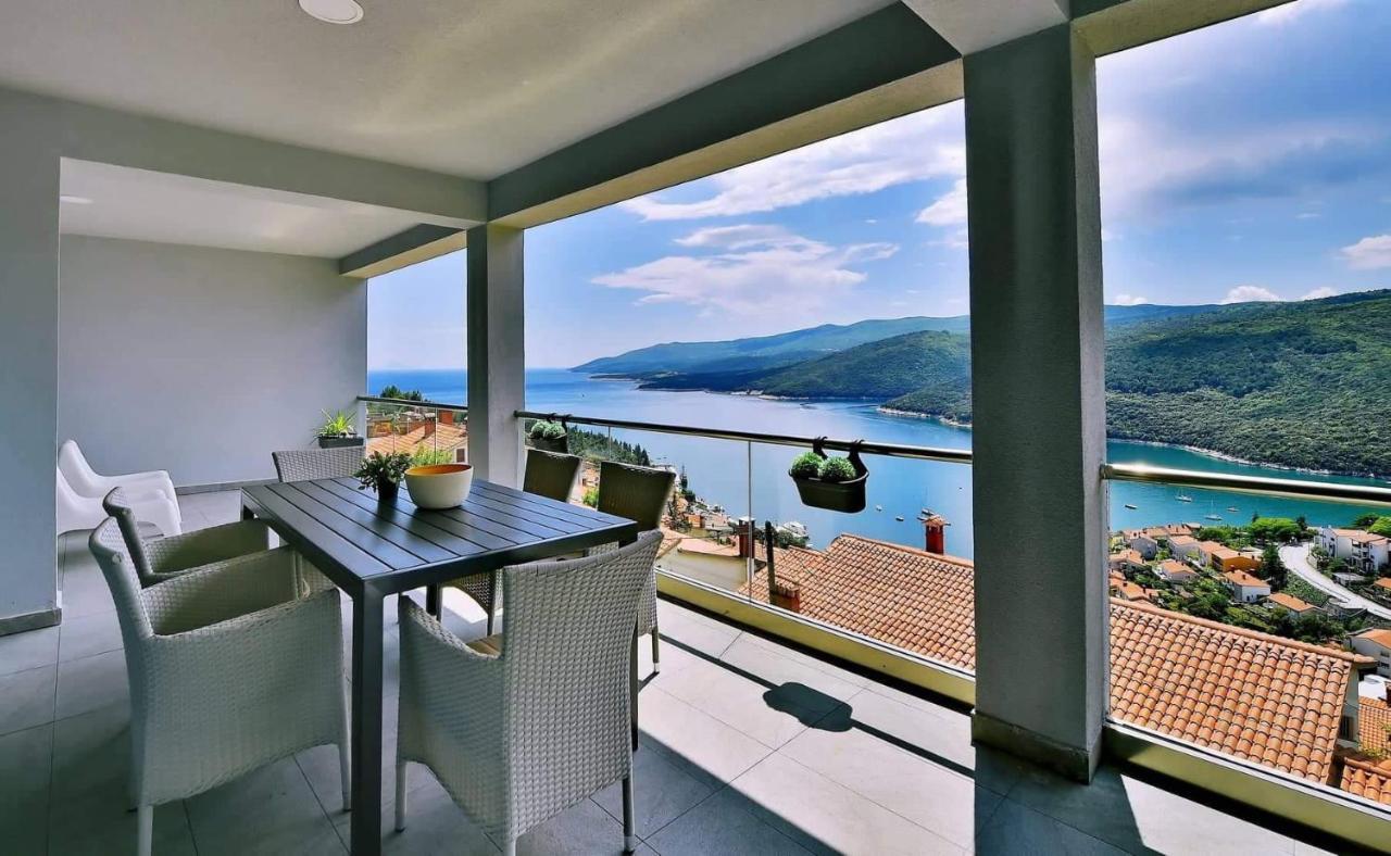 Apartment Vanilla I With Beautiful Seaview Rabac Kültér fotó