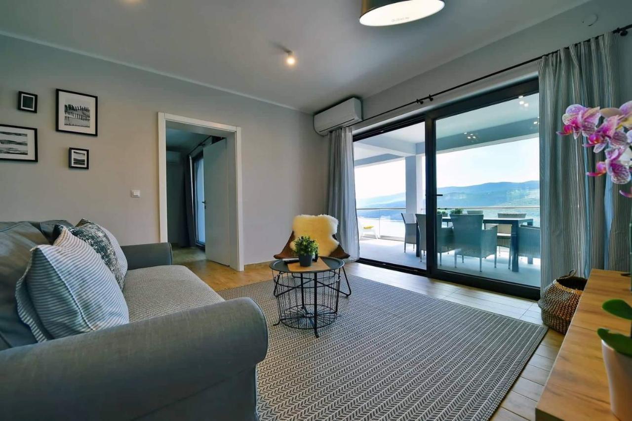 Apartment Vanilla I With Beautiful Seaview Rabac Kültér fotó